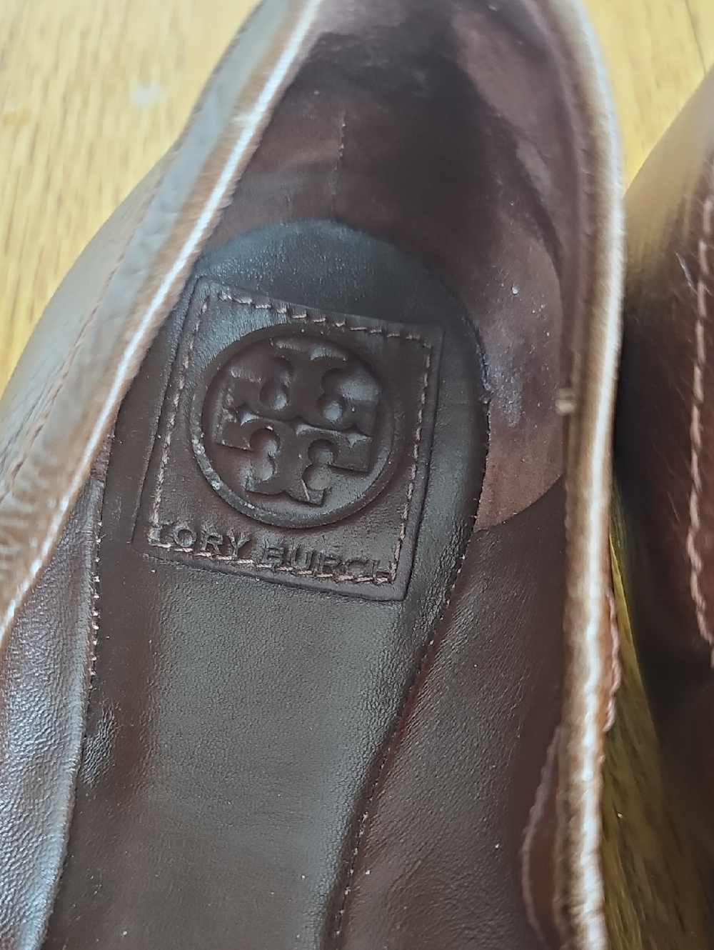 Tory Burch Brown & Black Leather Ballet Flats - Picture 3 of 7